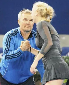 Piotr Wozniacki luôn sát cánh cùng con gái trong những lúc khó khăn. Piotr Wozniacki luôn sát cánh cùng con gái trong những lúc khó khăn.