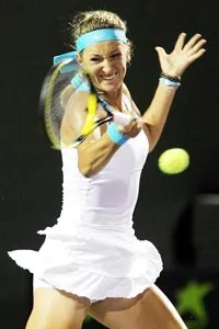 Victoria Azarenka đã đánh bại ứng cử viên hàng đầu Kim Clijsters.