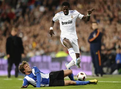 BILBAO (5) - REAL MADRID (2): Mục tiêu của Adebayor