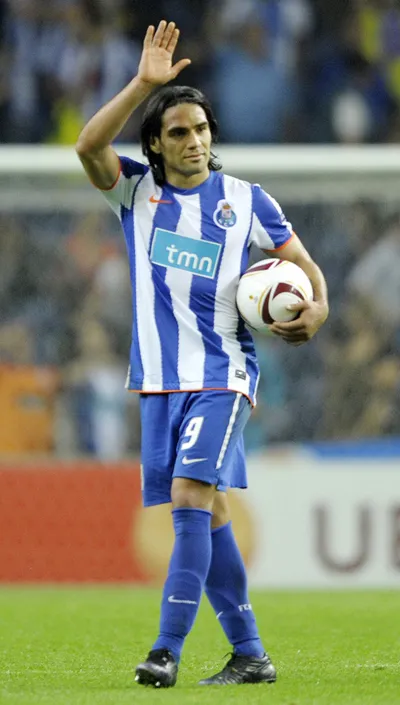 Tiền đạo Radamel Falcao sẽ rời Porto vào cuối mùa?