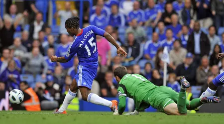 West Brom (10) - Chelsea (3): Đội bóng của Hodgson