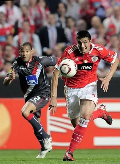 Benfica và cơ hội chuộc lỗi