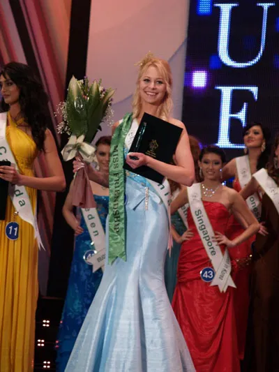 Mariana Notarangelo (Brazil) đăng quang Hoa hậu Sắc đẹp toàn cầu 2011 ảnh 16 Mariana Notarangelo (Brazil) đăng quang Hoa hậu Sắc đẹp toàn cầu 2011 ảnh 16