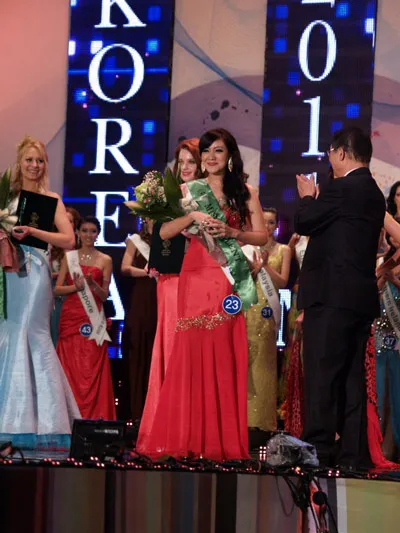 Mariana Notarangelo (Brazil) đăng quang Hoa hậu Sắc đẹp toàn cầu 2011 ảnh 17 Mariana Notarangelo (Brazil) đăng quang Hoa hậu Sắc đẹp toàn cầu 2011 ảnh 17