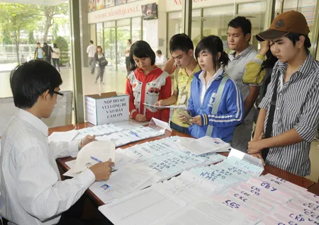 Nhận diện tỷ lệ “chọi” vào Đại học - Cao đẳng 2011