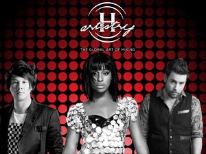 Thanh Bui (L), Alexandra Burke and David Roland (R) will hit the stage together in Hanoi Thanh Bui (L), Alexandra Burke and David Roland (R) will hit the stage together in Hanoi