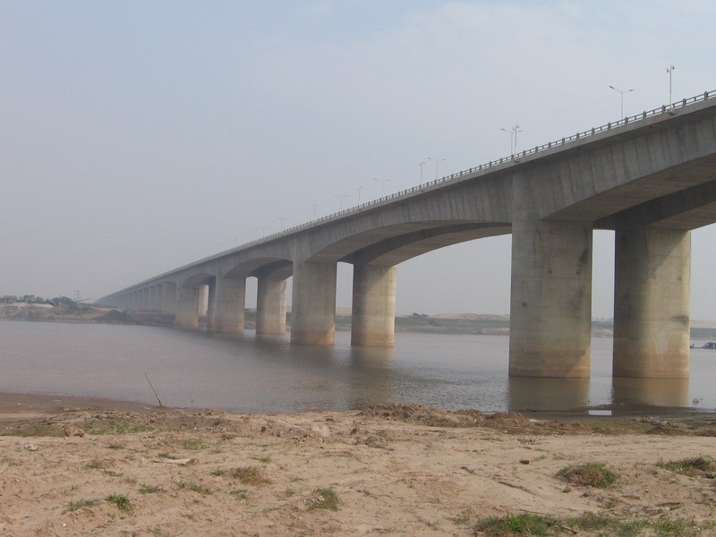 Thanh Tri Bridge, one of the four bridges recently built over Hong River in Hanoi area, helps to boost socio-economic development in the northern key economic triangle of Hanoi, Hai Phong and Quang Ninh. Thanh Tri Bridge, one of the four bridges recently built over Hong River in Hanoi area, helps to boost socio-economic development in the northern key economic triangle of Hanoi, Hai Phong and Quang Ninh.