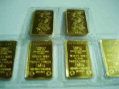 Gold retrieves VND100,000 a tael ảnh 1 Gold retrieves VND100,000 a tael ảnh 1