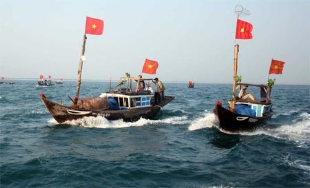 Fishing boats go out to sea from a central province (File photo: SGGP) Fishing boats go out to sea from a central province (File photo: SGGP)