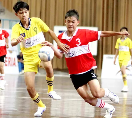 Khai mạc giải bóng đá trẻ em có hoàn cảnh đặc biệt