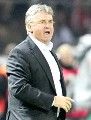Vòng loại Euro 2012 - Nhân vật chính là Hiddink