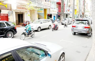 Hạn chế xe cá nhân - Việc làm cấp bách