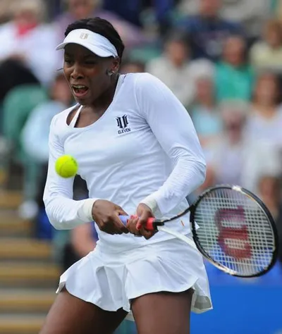 AEGON International (Eastbourne) 2011: Venus khó nhọc chinh phục Petkovic
