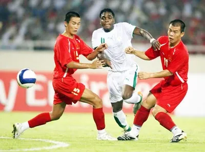 Olympic Việt Nam trước chuyến làm khách tại Saudi Arabia - Đi học sàng khôn