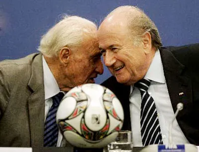 FIFA lại dính thêm scandal - Cựu Chủ tịch Havelange cũng nhận hối lộ?