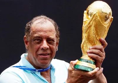 Cựu thủ quân Brazil 1970 Carlos Alberto: Chỉ “hy vọng” Brazil vô địch