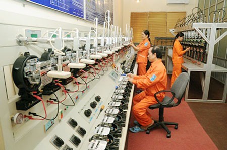 A pilot competitive market for electricity generation debuts July 1 A pilot competitive market for electricity generation debuts July 1