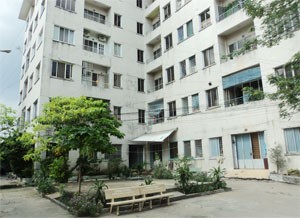 A medium-cost apartment block in HCMC’s Binh Thanh District (Photo: Minh Tri) A medium-cost apartment block in HCMC’s Binh Thanh District (Photo: Minh Tri)