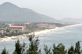 Lang Co, "World's Most Beautiful Bay". (Photo:Sggp) Lang Co, "World's Most Beautiful Bay". (Photo:Sggp)