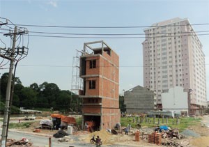 The credit crunch this year results in a significant impact on property market (Photo: Minh Tri) The credit crunch this year results in a significant impact on property market (Photo: Minh Tri)