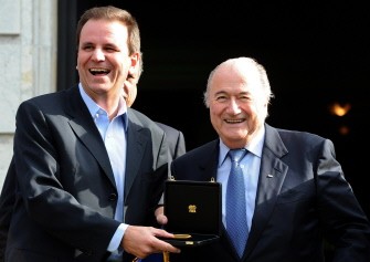 AFP - FIFA's President Joseph S. Blatter (R) and Rio de Janeiro's Major Eduardo Paes pose at City Palace in Rio de Janeiro, Brazil, on July 29, 2011 AFP - FIFA's President Joseph S. Blatter (R) and Rio de Janeiro's Major Eduardo Paes pose at City Palace in Rio de Janeiro, Brazil, on July 29, 2011
