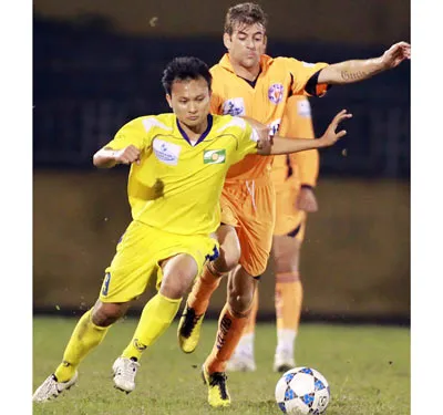 Lượt 20 V-League 2011 (ngày 9 và 10-7) - Nhiều trận chung kết sớm