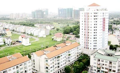 Nhà cho người thu nhập thấp - Cần sự chung tay của “2 nhà”