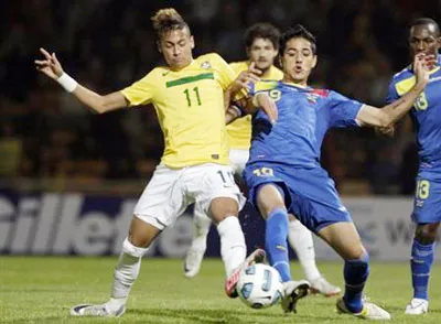 Copa America 2011 (sáng 14-7): Thắng Ecuador 4 - 2, Brazil thẳng tiến vào tứ kết