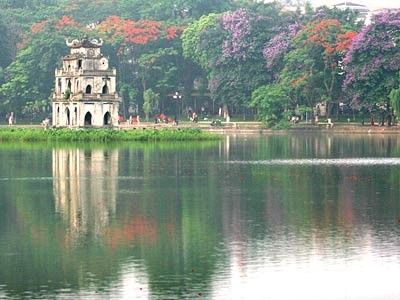 (File) Hồ Gươm, or Sword Lake, in downtown is viewed as Hanoi's heart (File) Hồ Gươm, or Sword Lake, in downtown is viewed as Hanoi's heart