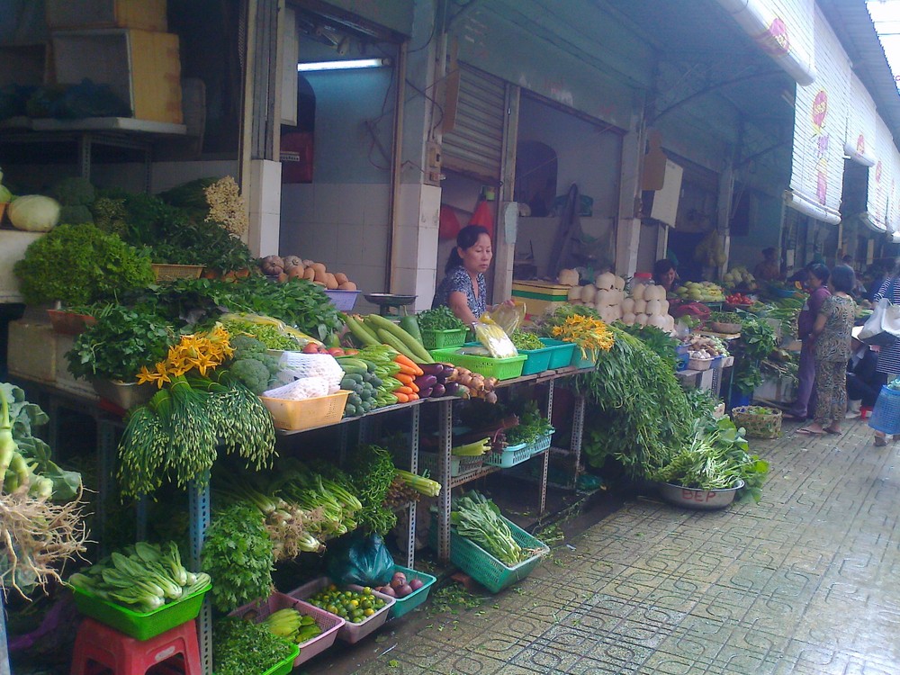 Price subsidizes are on most essential foods (Photo: Hong Nhu)