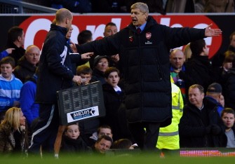 AFP file - Arsenal manager Wenger (R) AFP file - Arsenal manager Wenger (R)