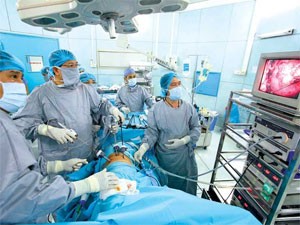 An operation for kidney implantation at a HCMC-based hospital An operation for kidney implantation at a HCMC-based hospital