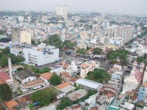 The property market has been manipulated by speculators due to a shortage of the government’s measures, which can help the market develop appropriately (Photo: Minh Tri) The property market has been manipulated by speculators due to a shortage of the government’s measures, which can help the market develop appropriately (Photo: Minh Tri)