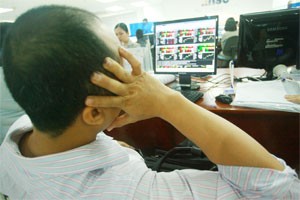 Many stocks on both bourses in HCMC and Hanoi almost have no liquidity (Photo: Minh Tri) Many stocks on both bourses in HCMC and Hanoi almost have no liquidity (Photo: Minh Tri)
