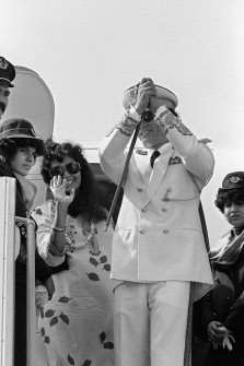 File picture dated Cecember 3, 1985 shows Libyan leader Moamar Kadhafi and his wife Safiya (L) waving as the disembark from their plane at Dakar airiport upon their arrival on an official visit to Senegal. File picture dated Cecember 3, 1985 shows Libyan leader Moamar Kadhafi and his wife Safiya (L) waving as the disembark from their plane at Dakar airiport upon their arrival on an official visit to Senegal.