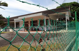(AFP FILES) This file photo taken on August 8, 2011 shows an empty single-storey housing location in Malaysia's tourist spot of Port Dickson, reported to be where asylum seekers from Australia would be kept upon a possible future arrival. (AFP FILES) This file photo taken on August 8, 2011 shows an empty single-storey housing location in Malaysia's tourist spot of Port Dickson, reported to be where asylum seekers from Australia would be kept upon a possible future arrival.