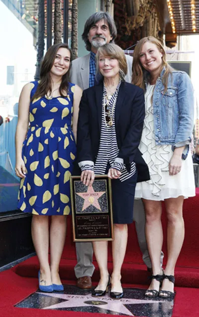 Nữ diễn viên Sissy Spacek được vinh danh trên Đại lộ Danh vọng ảnh 5 Nữ diễn viên Sissy Spacek được vinh danh trên Đại lộ Danh vọng ảnh 5
