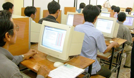 Giấy phép lái xe giả - Chưa có thuốc đặc trị