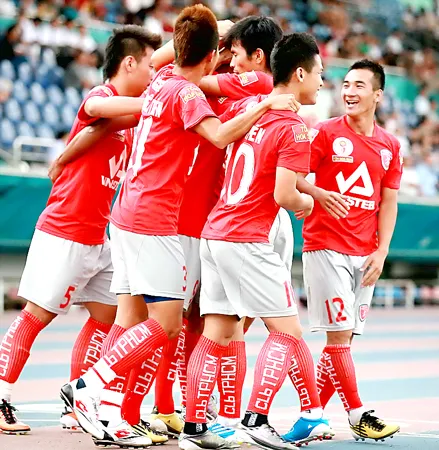 Xung quanh cuộc chuyển giao của CLB TPHCM vẫn còn rào cản