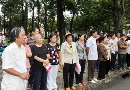 Tiễn đưa đồng chí Võ Chí Công về cõi vĩnh hằng ảnh 7 Tiễn đưa đồng chí Võ Chí Công về cõi vĩnh hằng ảnh 7