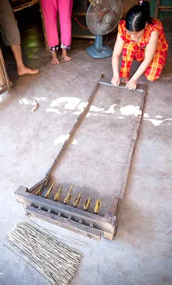 Công đoạn dệt đăng. Công đoạn dệt đăng.