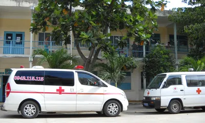 Loạn xe cứu thương