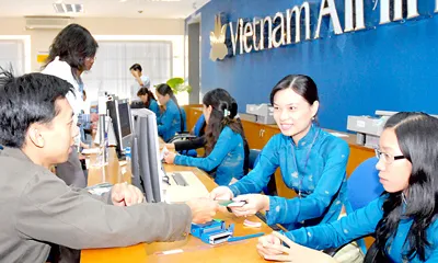 Giá vé máy bay tăng - Quay lại thời... “độc quyền”?