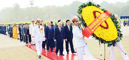 Khai mạc kỳ họp thứ hai Quốc hội khóa XIII: Phấn đấu tạo tiền đề vững chắc cho những năm tiếp theo