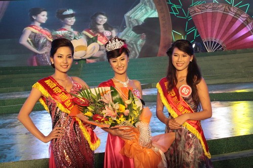 Winners of the competition titled “Beauty and flavor of Vietnamese tea” Winners of the competition titled “Beauty and flavor of Vietnamese tea”