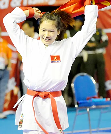Lê Bích Phương đã “cứu” cho môn võ trong ngày 13-11. Ảnh: Lê Vinh Lê Bích Phương đã “cứu” cho môn võ trong ngày 13-11. Ảnh: Lê Vinh