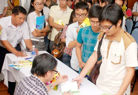 Hội Nhà văn TPHCM - Trăn trở tìm “thương hiệu”