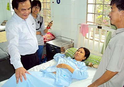 Vụ bác sĩ tắc trách, bệnh nhân bị cắt 2 quả thận - Bộ Y tế chỉ đạo đưa bệnh nhân ra Huế ghép thận