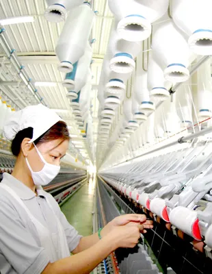 Năm nay, xuất khẩu dệt may đạt giá trị cao. Ảnh: Cao Thăng Năm nay, xuất khẩu dệt may đạt giá trị cao. Ảnh: Cao Thăng