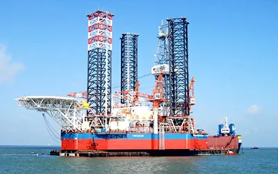 Giàn khoan tự nâng 90m nước. Ảnh: G.T. Giàn khoan tự nâng 90m nước. Ảnh: G.T.
